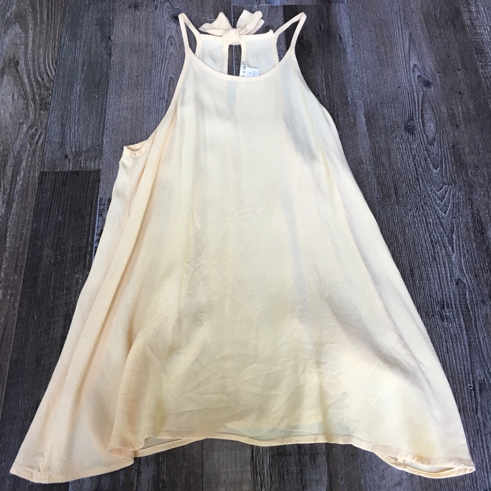 Summertime Yellow Sheer Francesas Top Size Small
